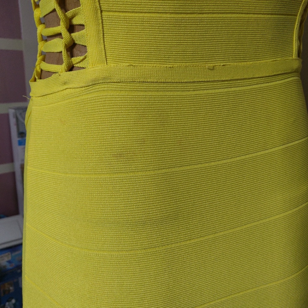 Dress - Picture 4 of 6